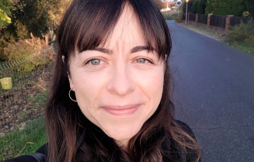 Jestem mamą od 14 lat. Jak (nie) radzę sobie z rodzinnym chaosem?